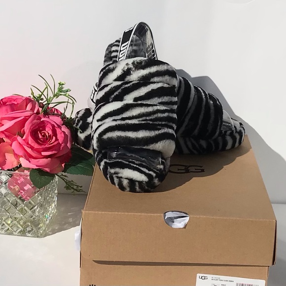 UGG Fluff Yeah Slide Zebra - Picture 8 of 11